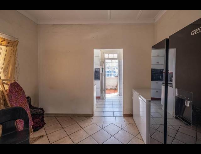 3 BEDROOM HOUSE FOR SALE IN KENSINGTON